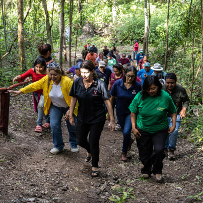 469647486_886943500226260_1316440847503882391_n