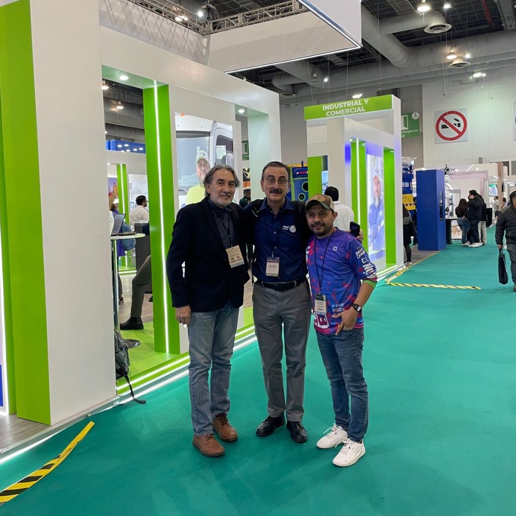 645297381_1223807369873203_2083132568046725237_n